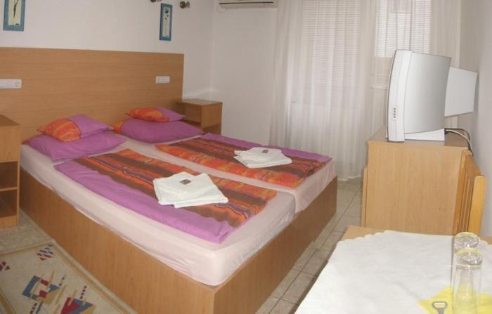 Bed and Breakfast Nadix Panzio Debrecín Pokoj fotografie