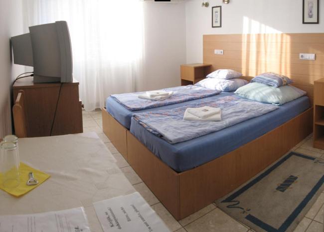 Bed and Breakfast Nadix Panzio Debrecín Pokoj fotografie